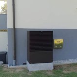 Toplotna črpalka zrak-voda Kronoterm Adapt stranka Radi, Senovo
