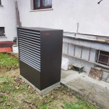Toplotna crpalka zrak-voda Kronoterm Adapt stranka Harapin, Senovo