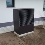 Toplotna črpalka zrak-voda Kronoterm Adapt stranka Mahne, Senovo
