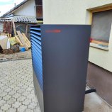 Toplotna črpalka zrak-voda Kronoterm Adapt stranka Kerin, Jelše