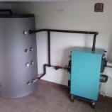 Kotel na polena Centrometal 25 KW in 1500 litrski hranilnik ogrevalne vode, stranka:Pavlovič, Župeča vas