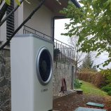 Toplotna črpalka zrak-voda Bosch Compress 6000, stranka: Plestenjak, Kremen