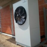 Toplotna črpalka zrak-voda Termotehnika, stranka: Škornik, Mrtovec