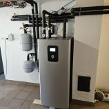 Toplotna črpalka zemlja-voda Thermia Calibra, stranka Beuc, Kostanjek