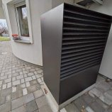 Toplotna crpalka zrak-voda Kronoterm Adapt stranka Kavsek, Kremen